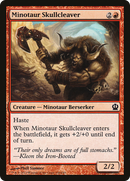Minotaur Skullcleaver [Theros]